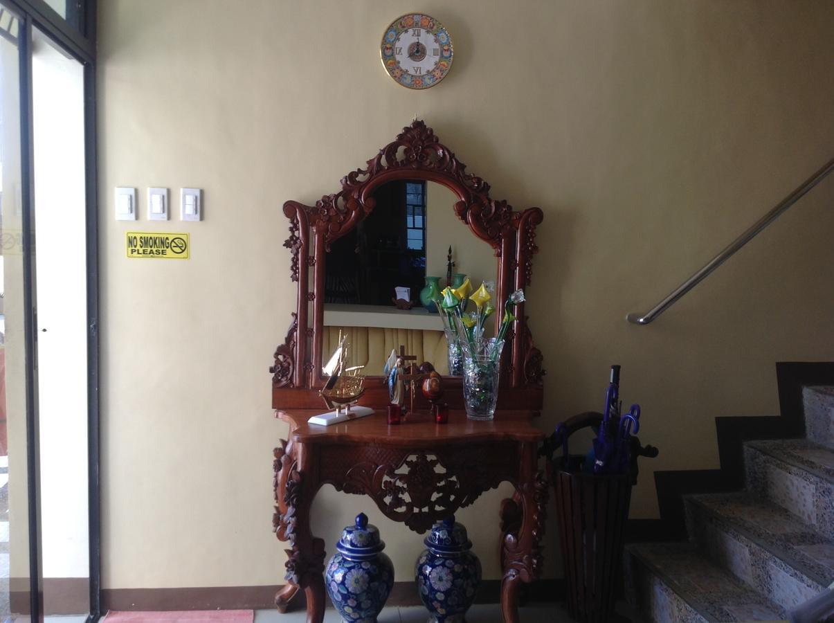 Danel Pensionne House Таклобан Екстериор снимка